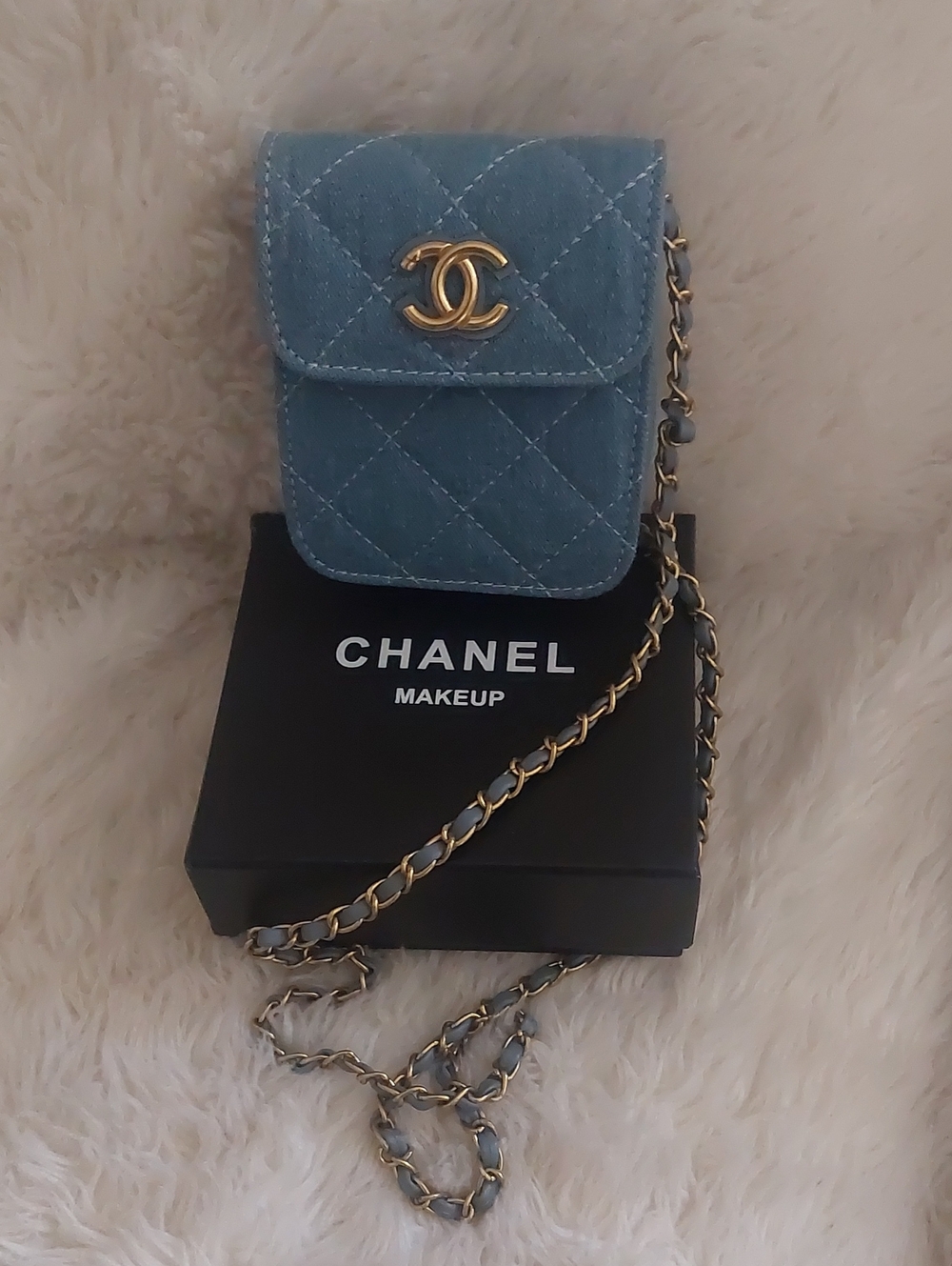 CC Denim  Quilted  Mini Crossbody Bag with Gold Chain - Picture 7 of 9